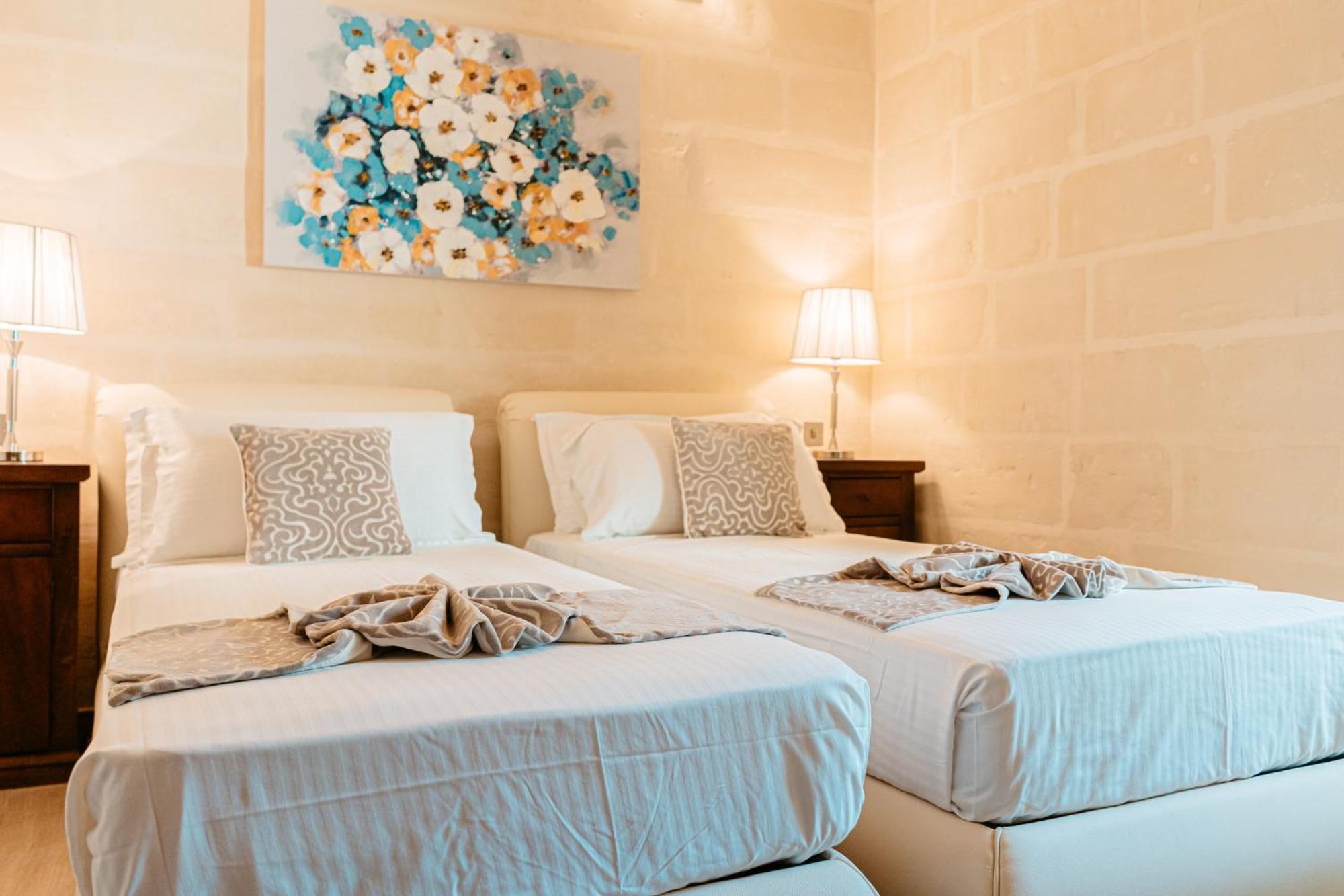 Palazzo Violetta Hotel Sliema Bilik gambar